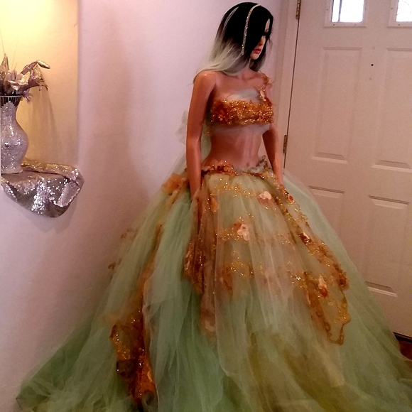 BREEA Mint & Gold Boho Beach Wedding Ballgown Set - Picture 3 of 14